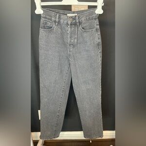 PacSun Women's Straight Leg Jeans in Dark Gray